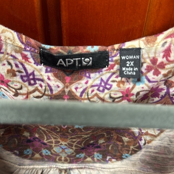 Apt 9 Shirt - Picture 2 of 2